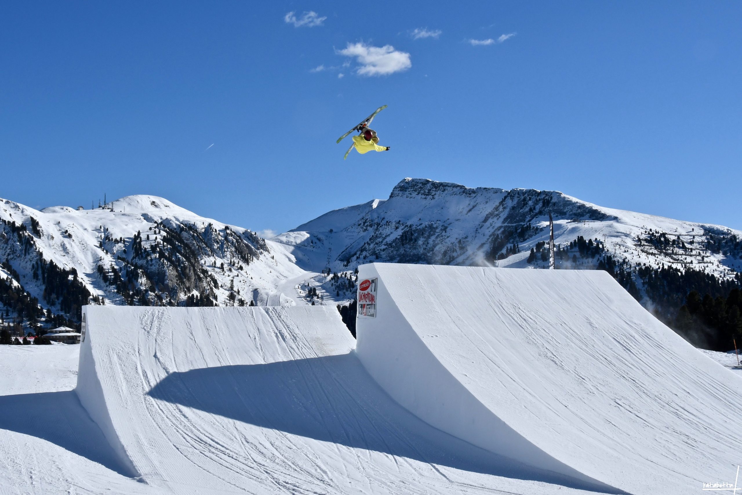 https://www.snowtrap.it/wp-content/uploads/2020/06/DSC_0300_risultato-scaled.jpg